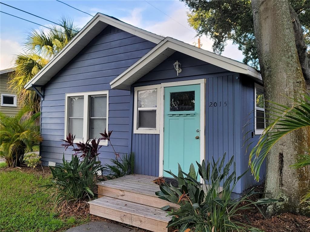 2015 3RD STREET S ST PETERSBURG, FL 33705