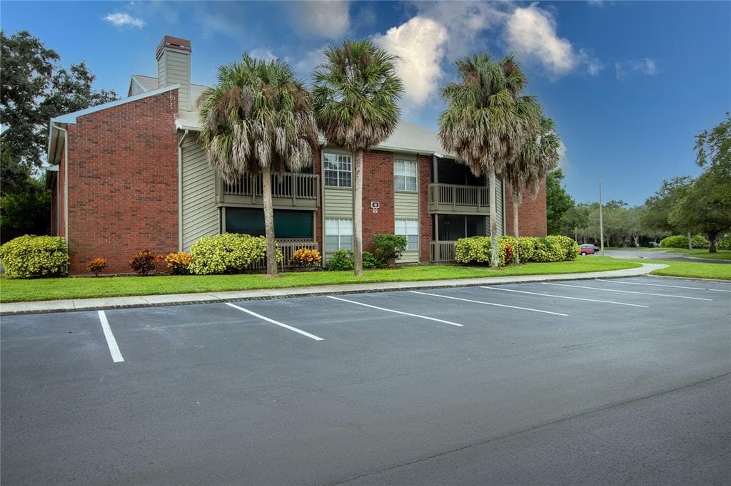 9100 DR MARTIN LUTHER KING JR STREET N UNIT 1202 ST PETERSBURG, FL 33702