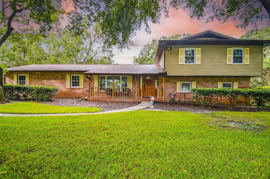 411 EL GRECO DRIVE