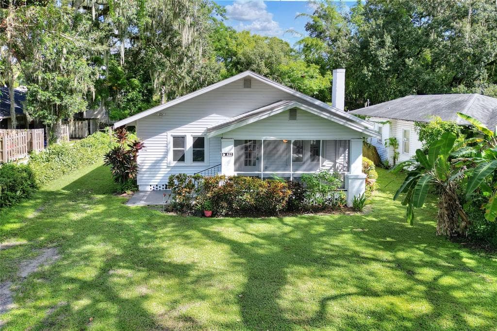 822 OSCEOLA STREET LAKELAND, FL 33801