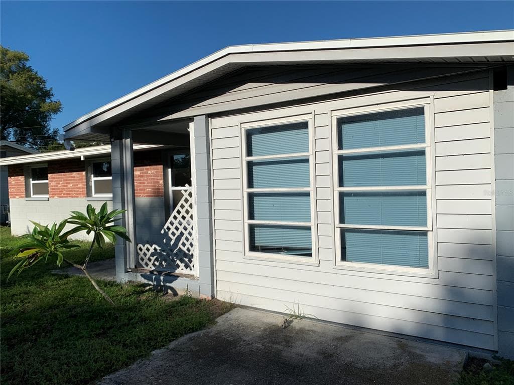 11438 92ND STREET LARGO, FL 33773