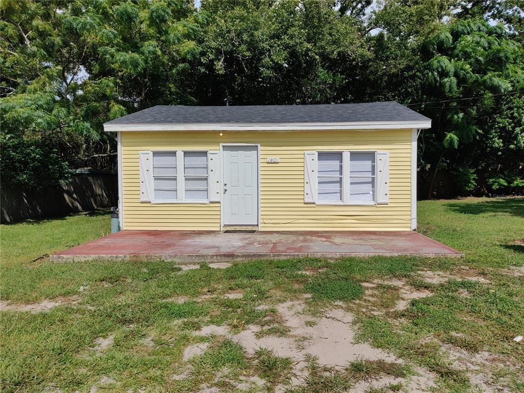1801 DOUGLAS AVENUE CLEARWATER, FL 33755