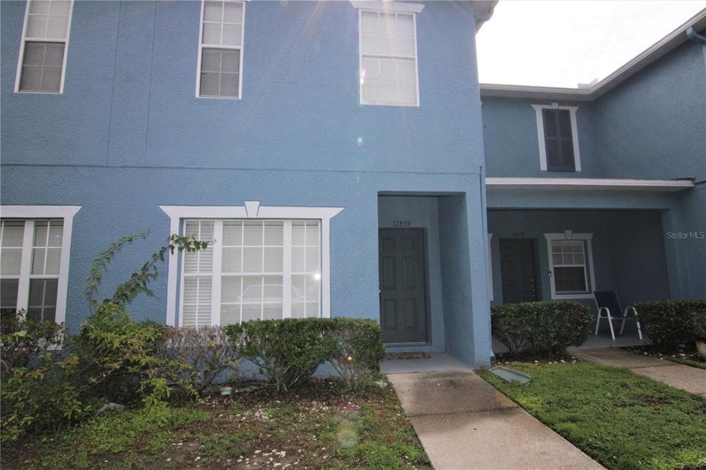 12859 KINGS CROSSING DRIVE