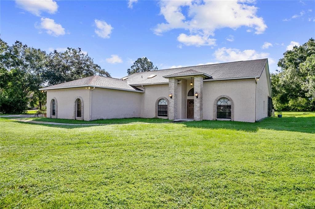 6648 COUNTRY CLUB ROAD WESLEY CHAPEL, FL 33544