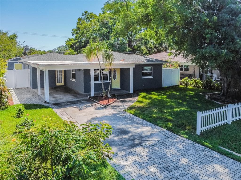 4106 W CARMEN STREET TAMPA, FL 33609