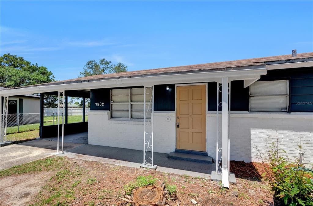 7902 ALLAMANDA AVENUE TAMPA, FL 33619