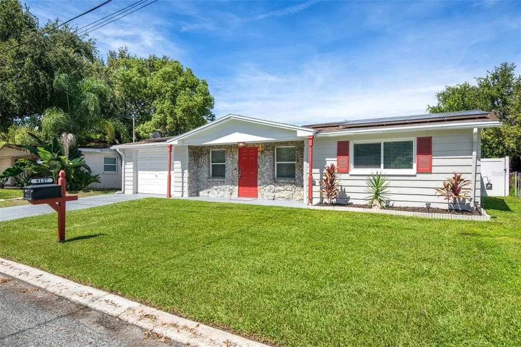 9137 PEGASUS AVENUE PORT RICHEY, FL 34668