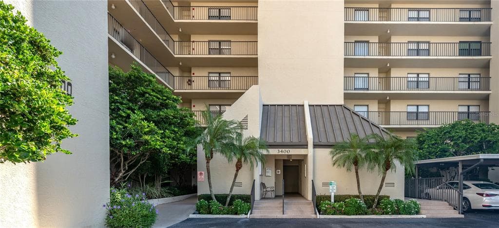 3400 COVE CAY DRIVE UNIT 5E