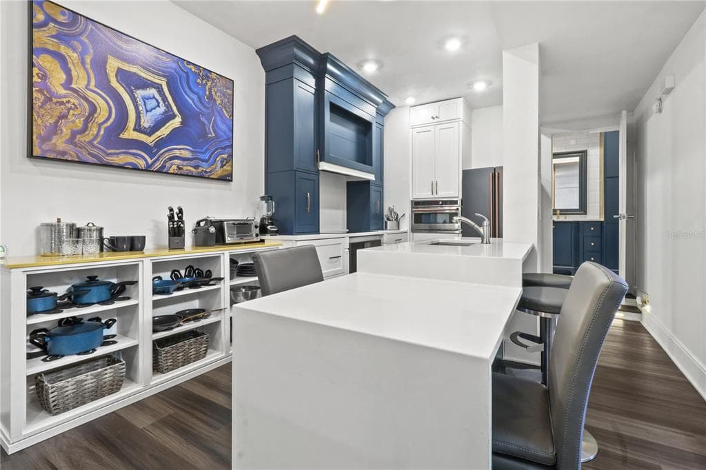 4405 W FAIR OAKS AVENUE UNIT 14 TAMPA, FL 33611