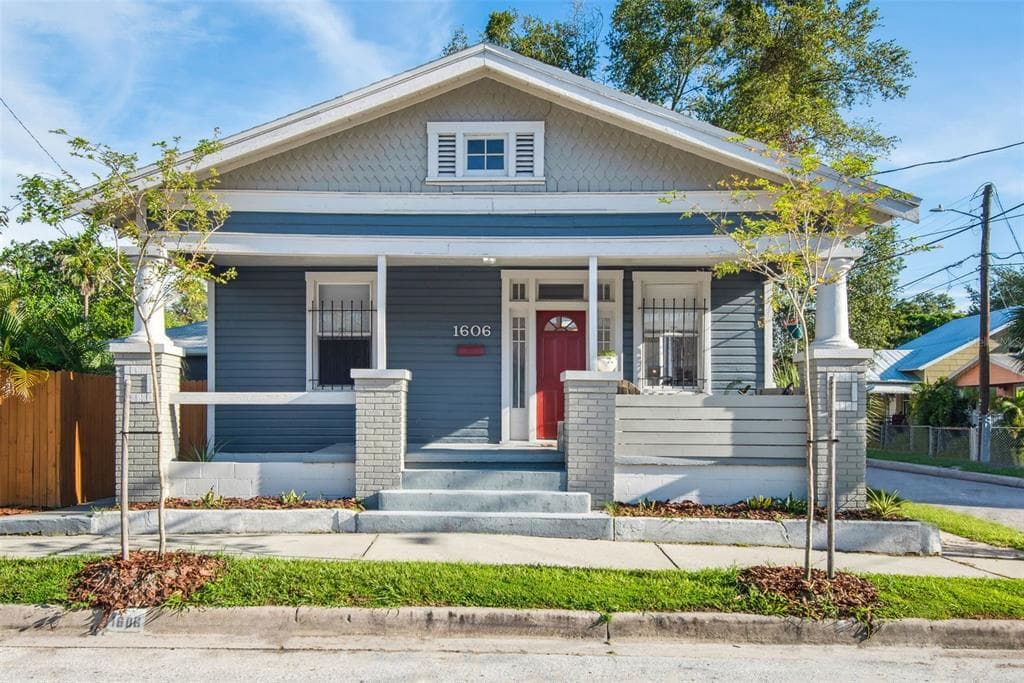 1606 E 19TH AVENUE TAMPA, FL 33605