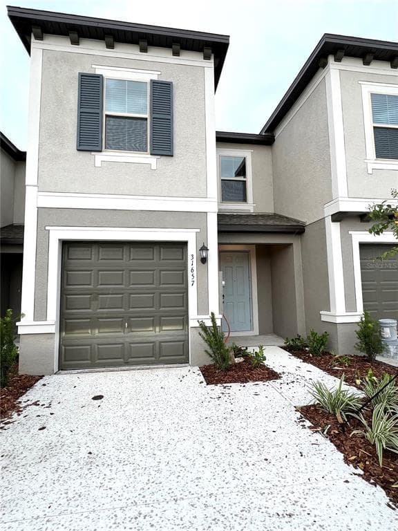 31657 BLUE PASSING LOOP WESLEY CHAPEL, FL 33545
