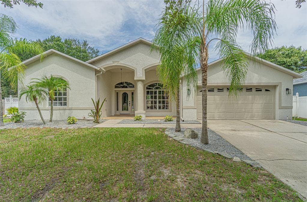 9204 GRAND PALM COURT RIVERVIEW, FL 33578