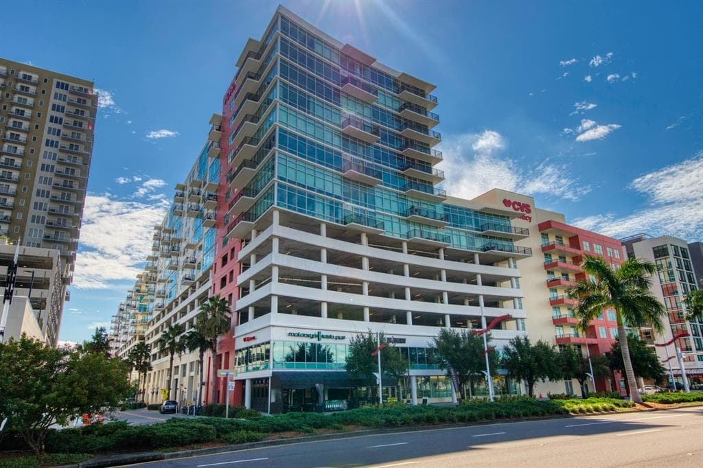 1120 E KENNEDY BOULEVARD UNIT 928 TAMPA, FL 33602