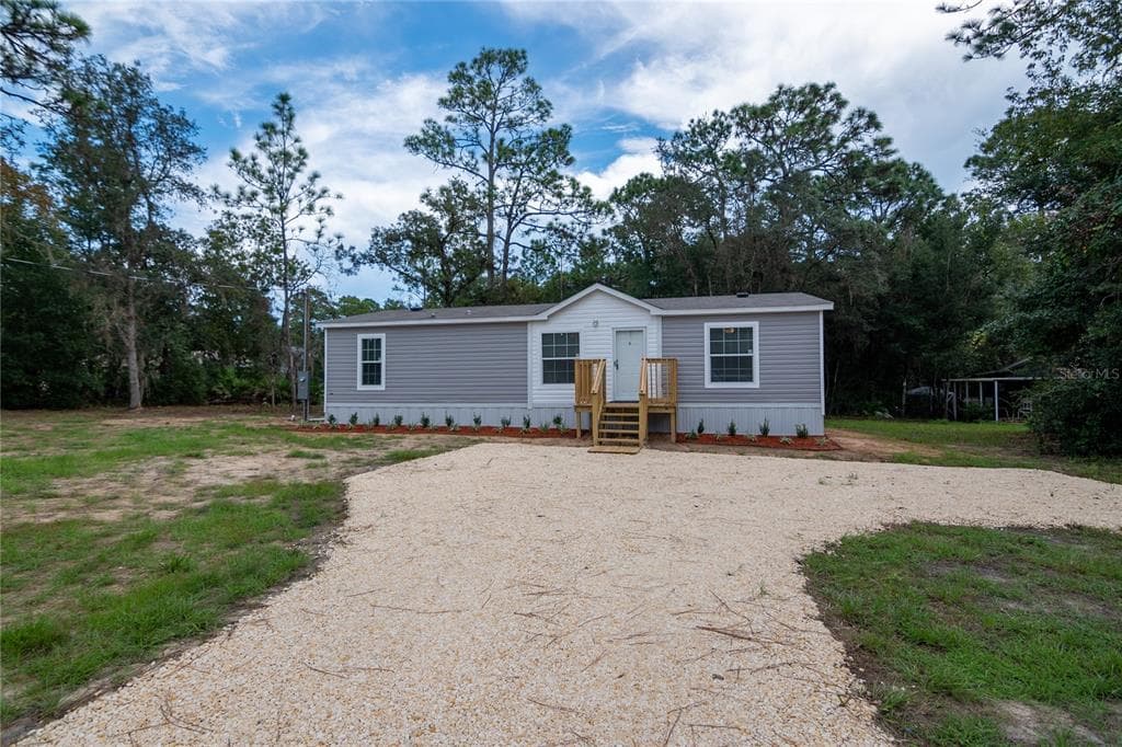 2063 S SUNWOOD POINT HOMOSASSA, FL 34448