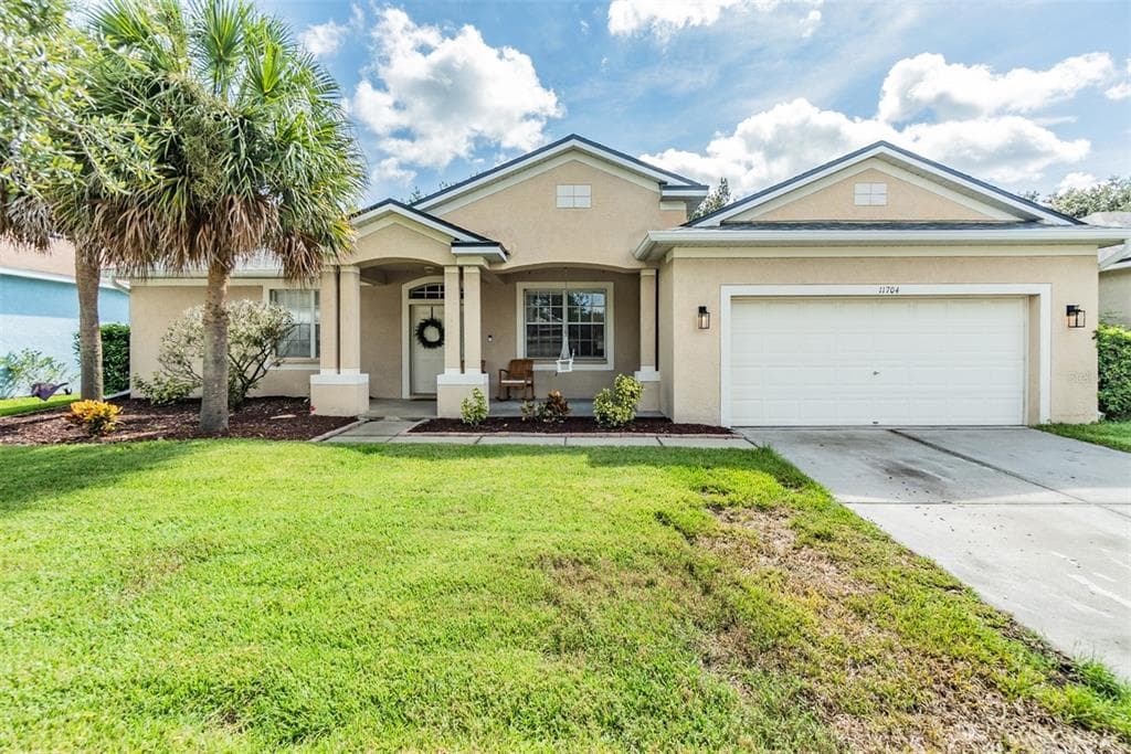 11704 HOLLY CREEK DRIVE RIVERVIEW, FL 33569