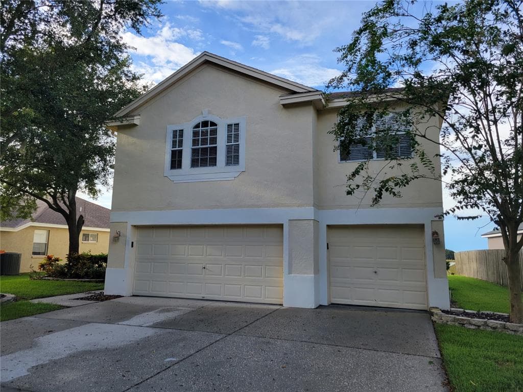 7215 COLONIAL LAKE DRIVE RIVERVIEW, FL 33578