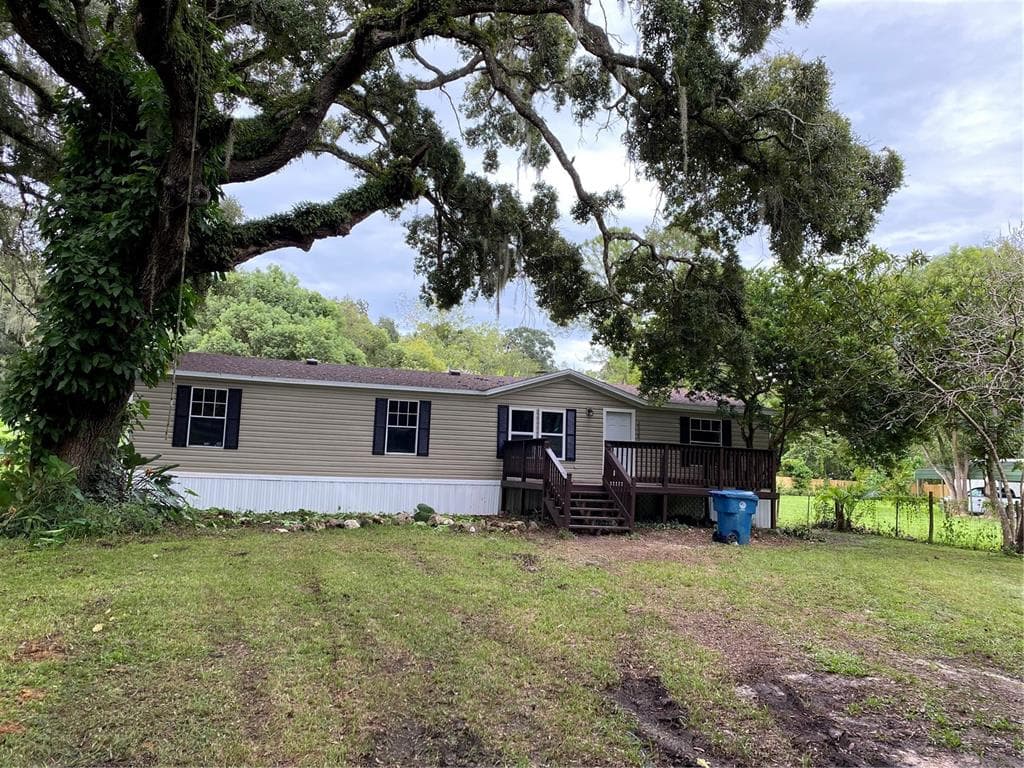 20085 PEYTON PLACE BROOKSVILLE, FL 34601