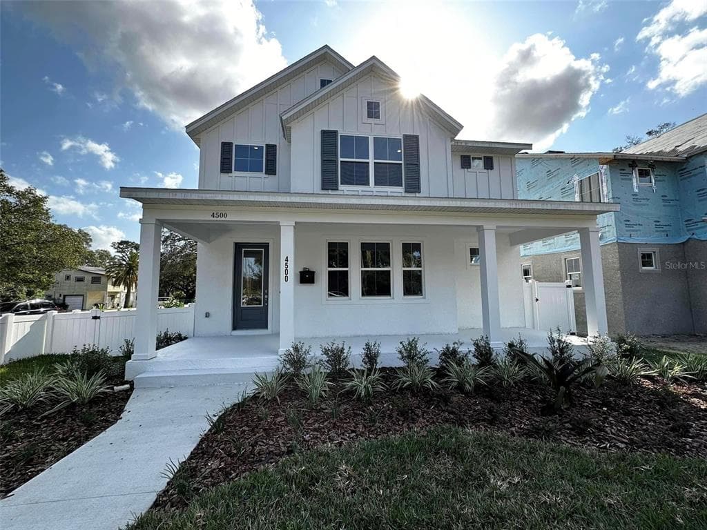 4500 2ND AVENUE N ST PETERSBURG, FL 33713