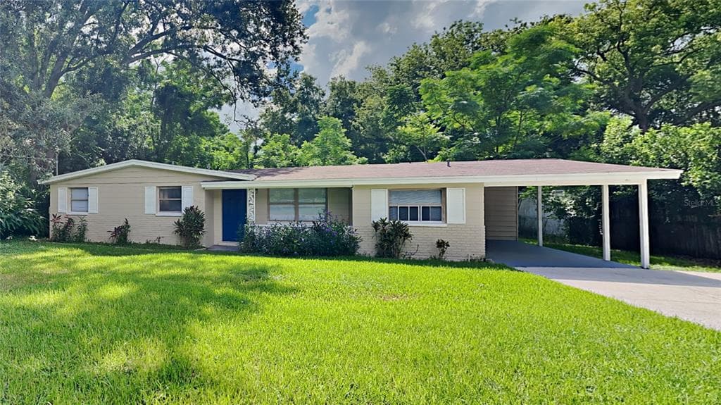 2510 GIDDENS AVENUE SEFFNER, FL 33584