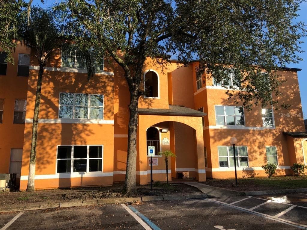 4606 COMMANDER DRIVE UNIT 1111