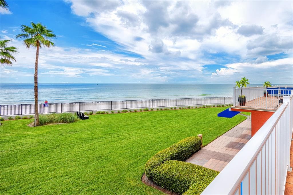 16700 GULF BOULEVARD UNIT 224 NORTH REDINGTON BEACH, FL 33708