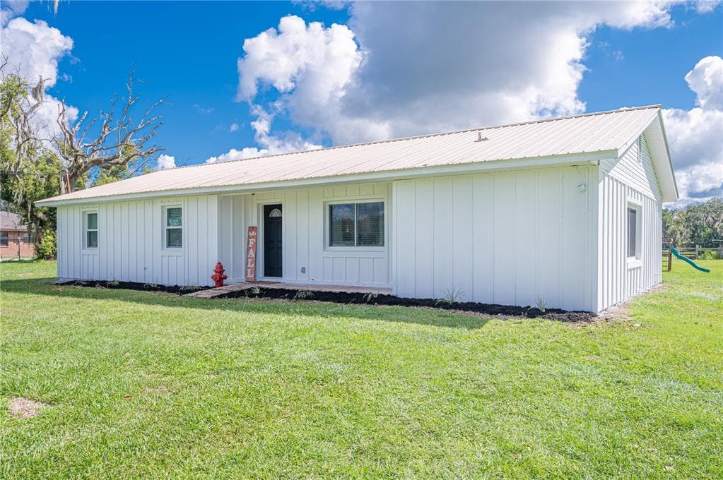 8606 EDISON ROAD LITHIA, FL 33547