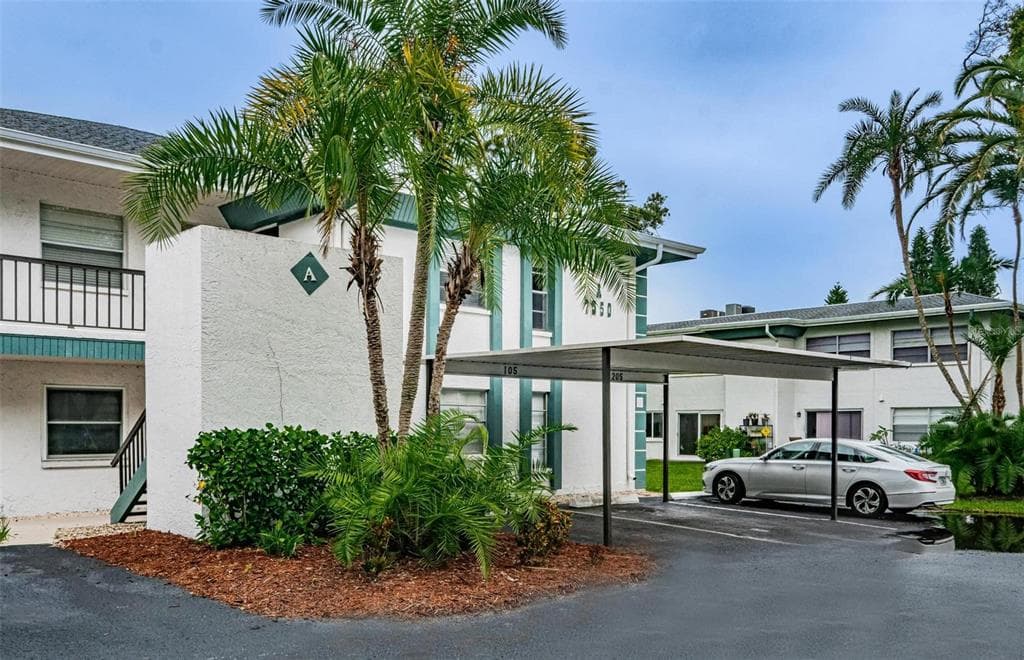 7550 92ND STREET UNIT 205 A SEMINOLE, FL 33777