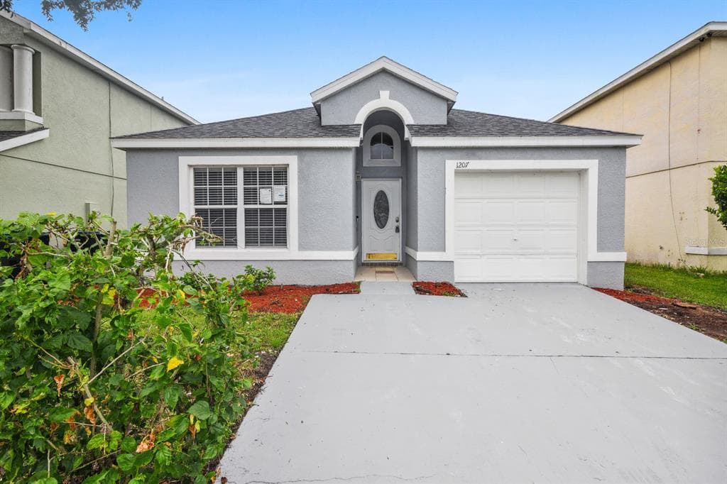 1207 CAREY GLEN CIRCLE ORLANDO, FL 32824