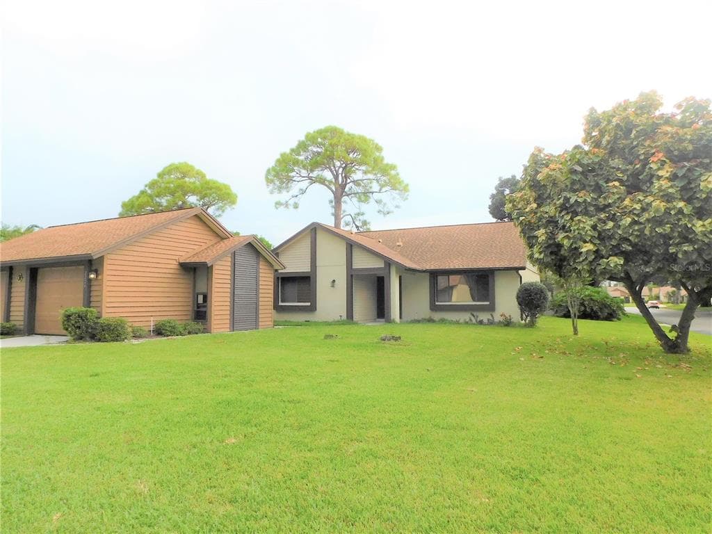 2224 FIR LANE COURT CLEARWATER, FL 33763
