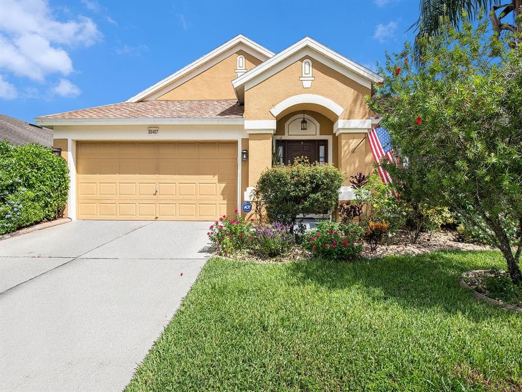 30407 STAPLETON STREET WESLEY CHAPEL, FL 33545