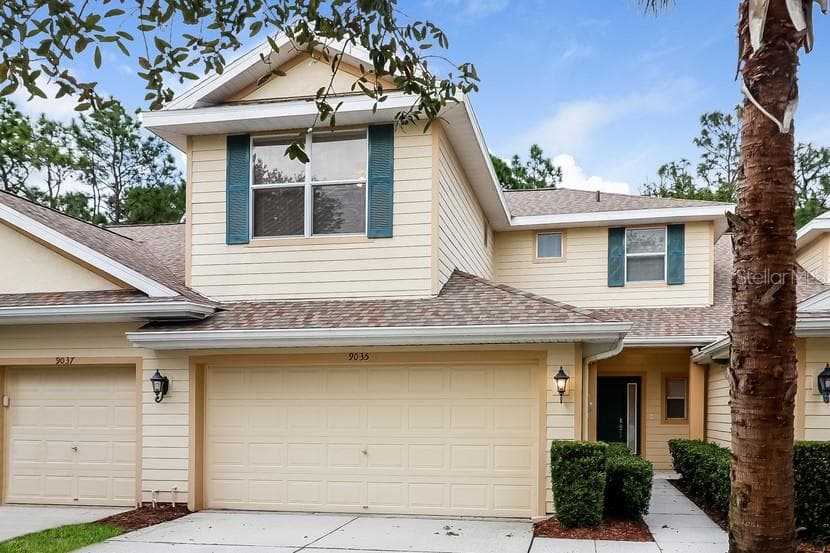9035 IRON OAK AVENUE TAMPA, FL 33647