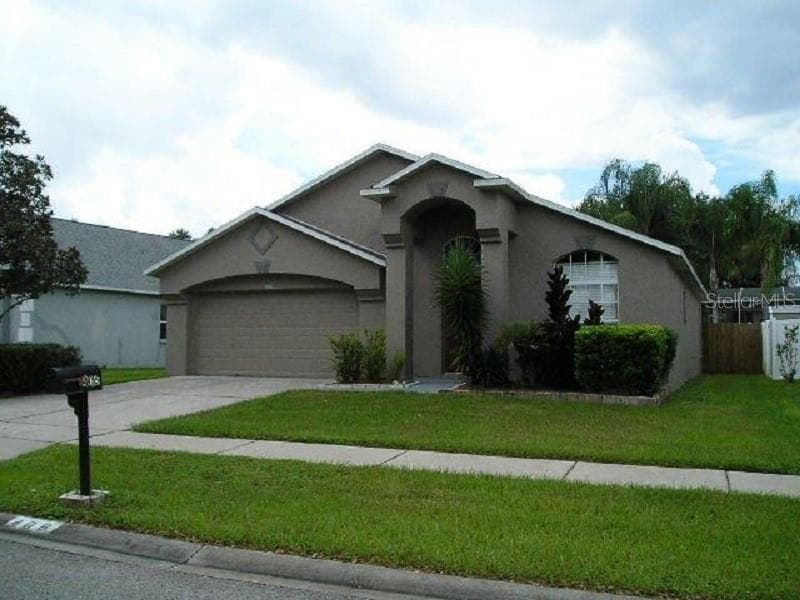 406 SONOMA DRIVE VALRICO, FL 33594