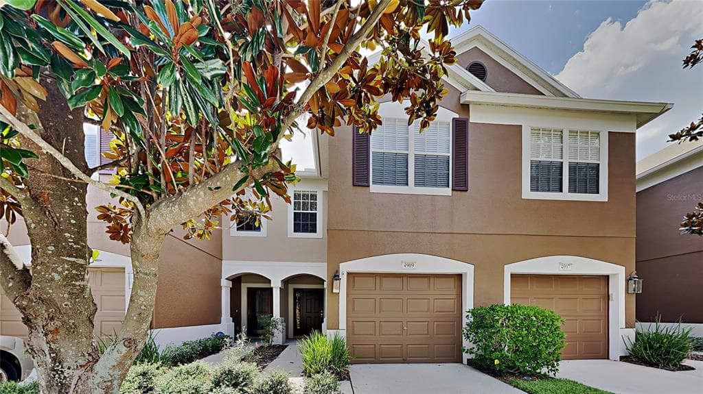 4909 BARNSTEAD DRIVE RIVERVIEW, FL 33578