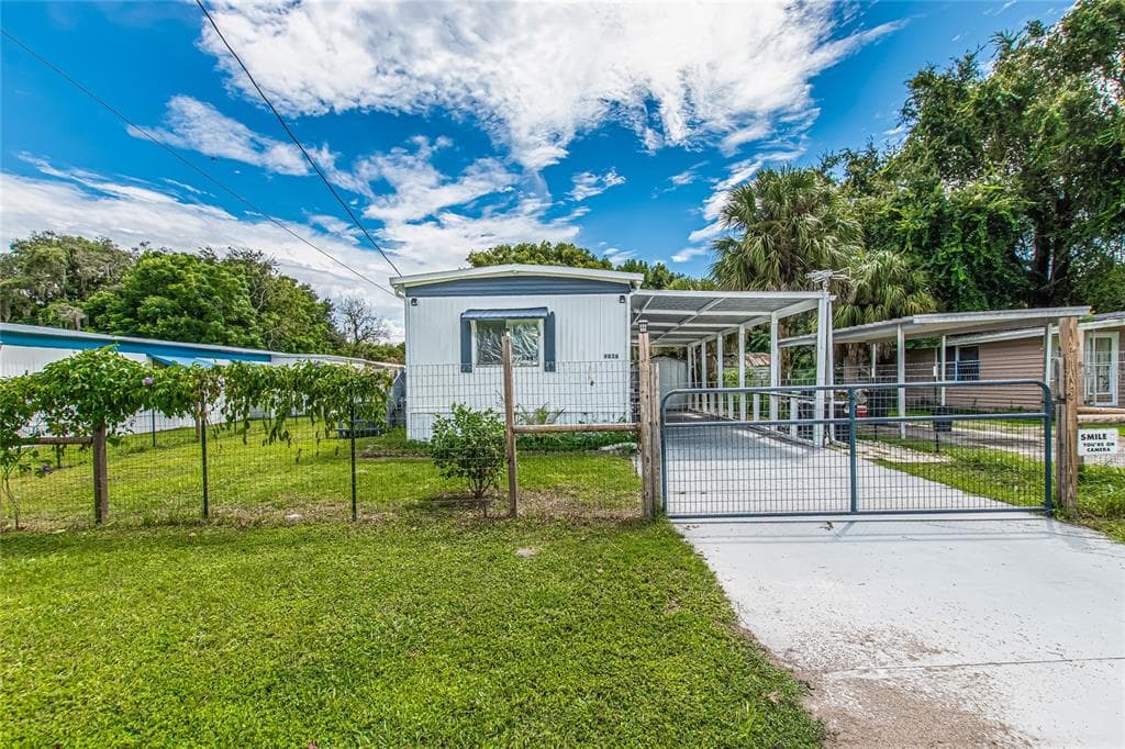 9036 MANGO STREET NEW PORT RICHEY, FL 34654