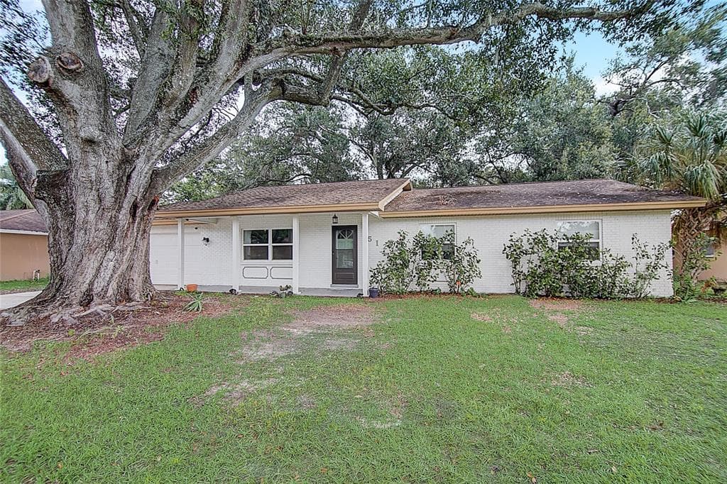 512 JULIE LANE BRANDON, FL 33511