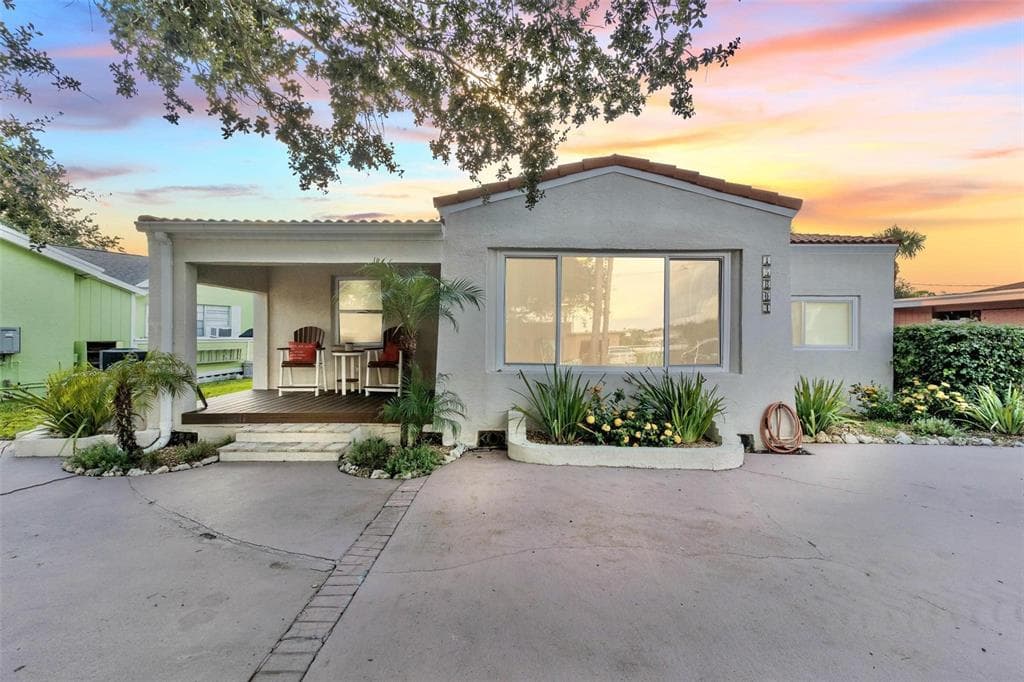 15804 REDINGTON DRIVE