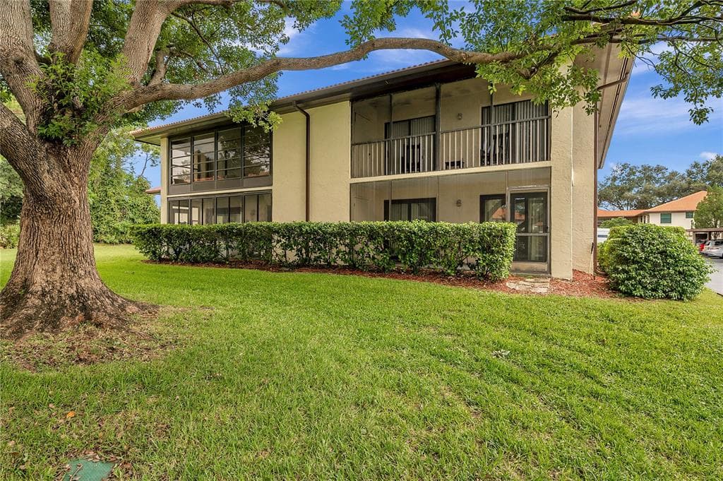 1408 HAMMOCK PINE BOULEVARD UNIT 1408