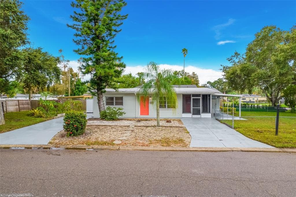 5990 FAIRFIELD AVENUE S ST PETERSBURG, FL 33707