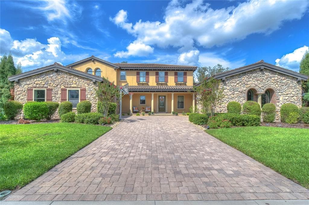 16425 CHAPMAN CROSSING DRIVE LITHIA, FL 33547