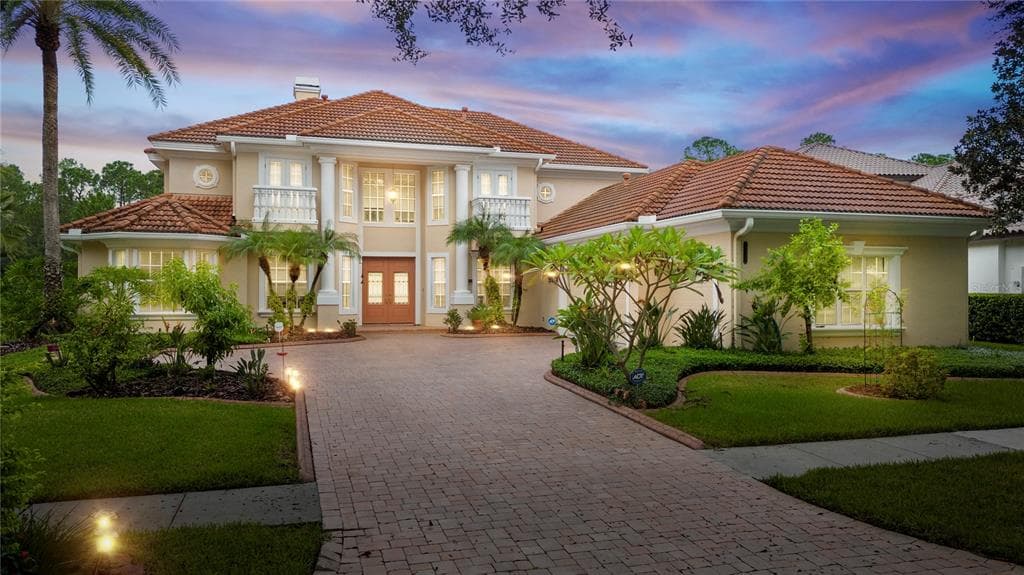8452 DUNHAM STATION DRIVE TAMPA, FL 33647