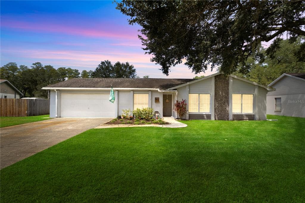 7221 WOODBROOK DRIVE TAMPA, FL 33625