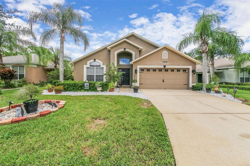 1418 PARK PLACE HAINES CITY, FL 33844