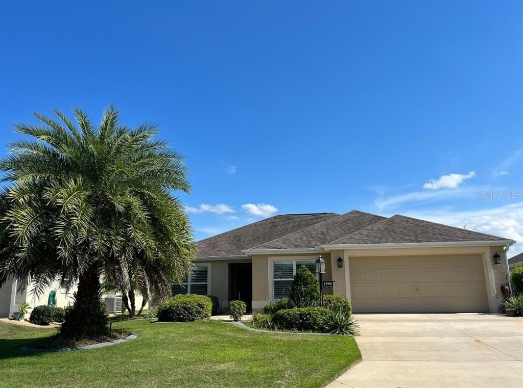 1390 NEUPORT PATH THE VILLAGES, FL 32163