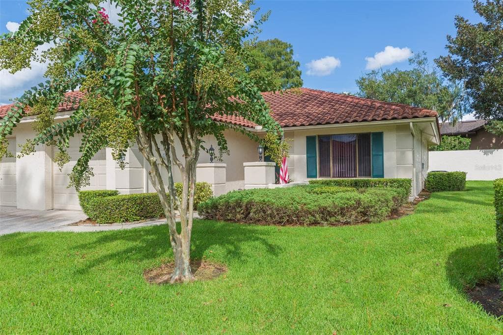18409 AINTREE COURT TAMPA, FL 33647