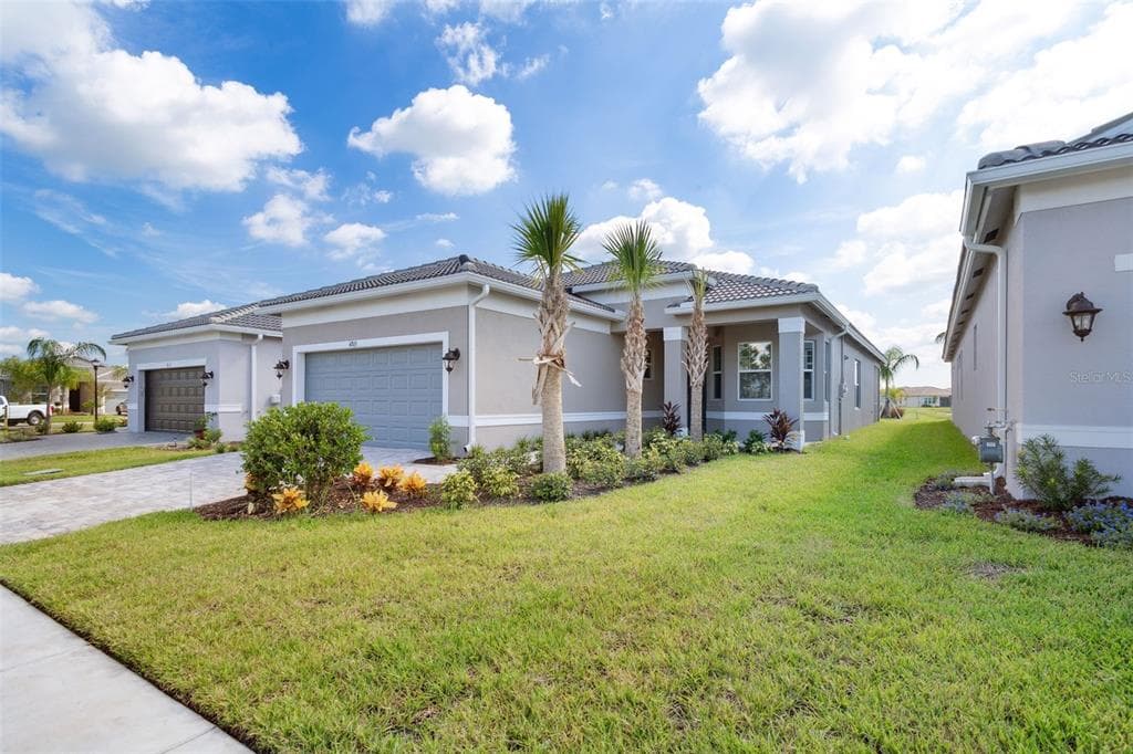 4863 SEVILLA SHORES DRIVE WIMAUMA, FL 33598