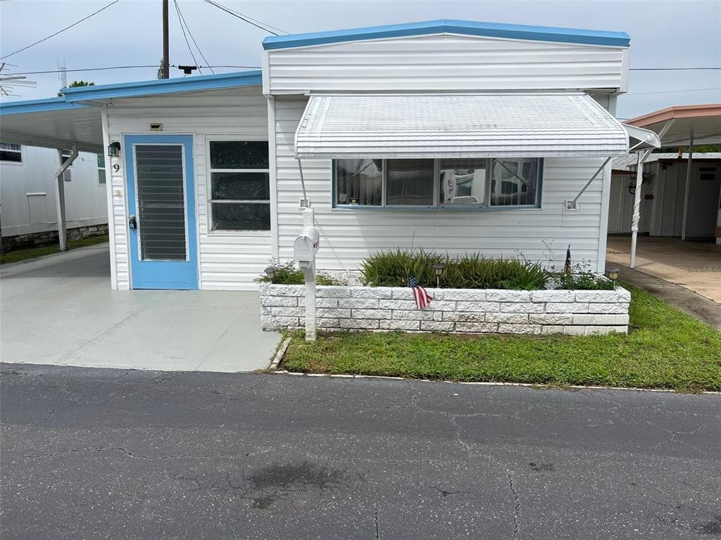 12766 SEMINOLE BOULEVARD UNIT 9 LARGO, FL 33778