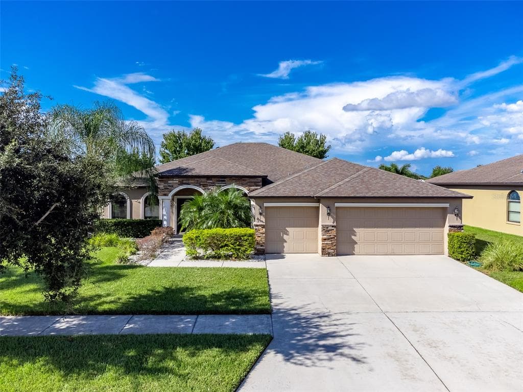 353 HOPE BAY LOOP APOLLO BEACH, FL 33572
