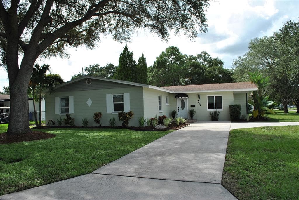 7892 12TH STREET N ST PETERSBURG, FL 33702