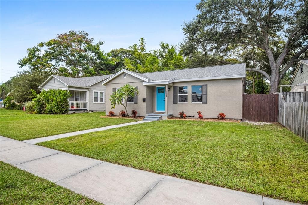 3627 6TH AVENUE N ST PETERSBURG, FL 33713