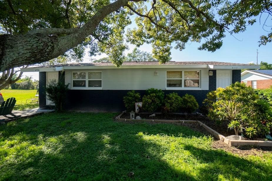 4720 WALES STREET LAKE WALES, FL 33859